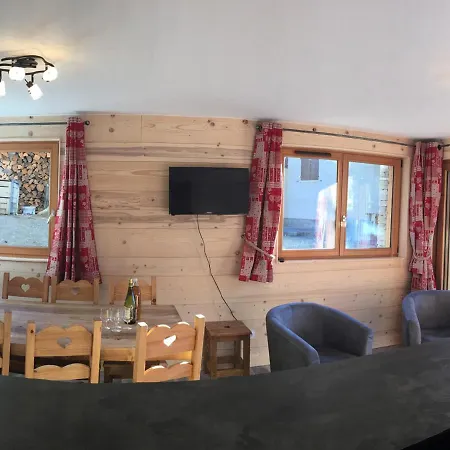 Lanslebourg-mont-cenis, 4 Pièces, 8 Personnes - Fr-1-508-38 Appartement